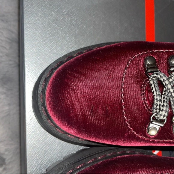 Prada authentic Velvet Boot 39,5 - Picture 4 of 12